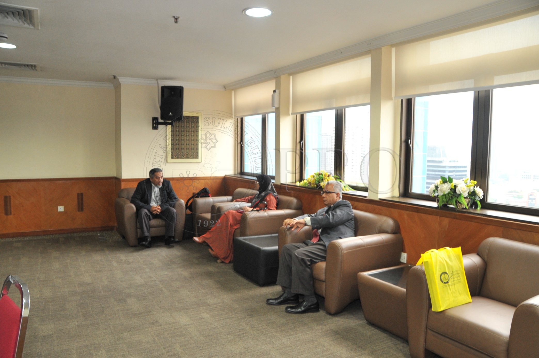 PRO 14 37 MARA PRO 4657